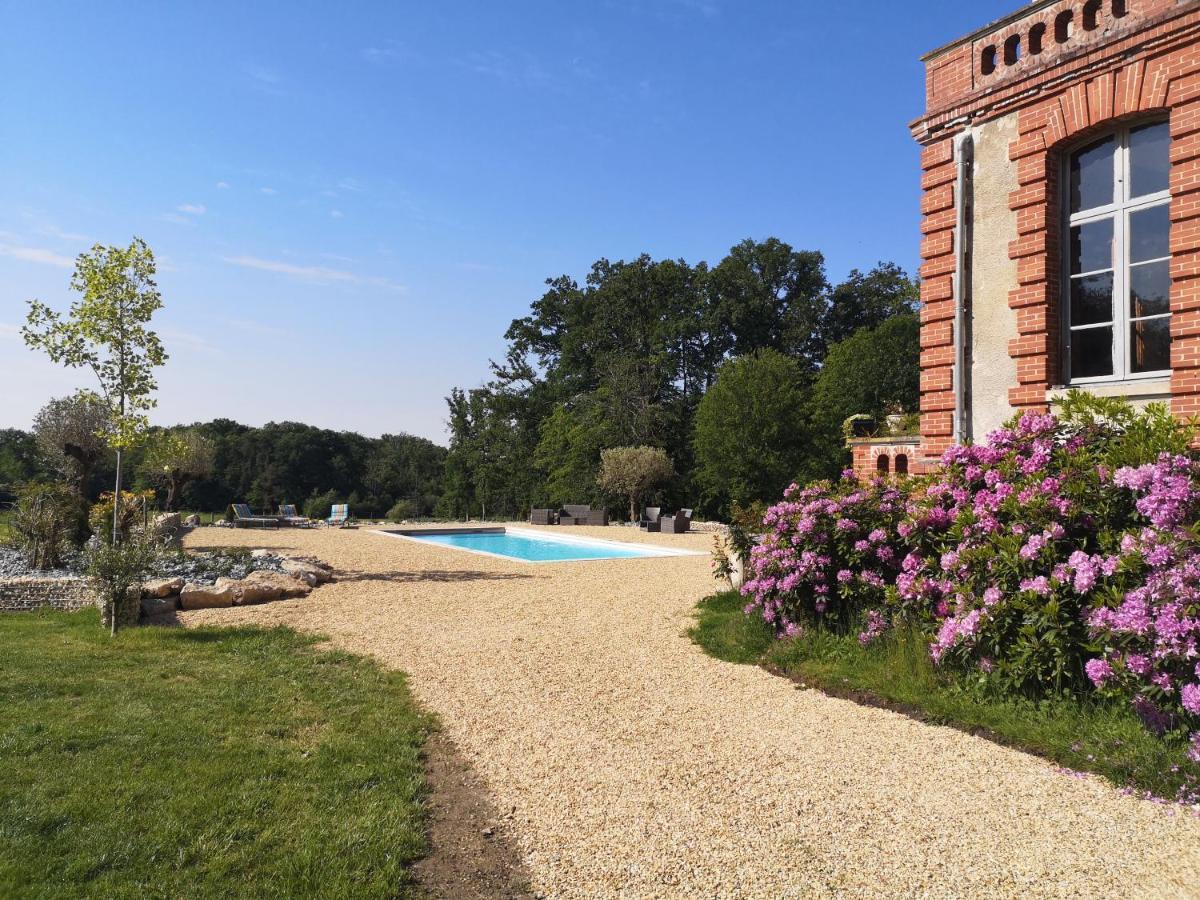 Chateau De Beauchene Chambres D'Hotes Allogny Bagian luar foto